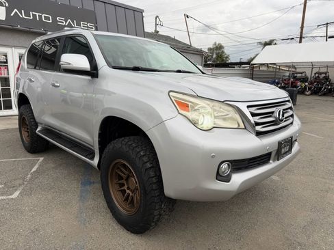 Used 2010 Lexus GX 460 image 1