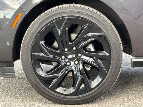 Certified 2025 Lincoln Navigator Black Label image 28