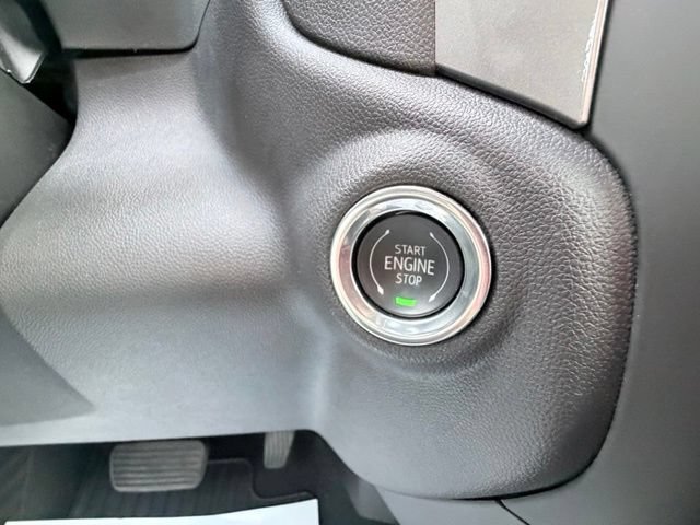 Used 2025 Chevrolet Silverado 1500 Custom RWD image 15