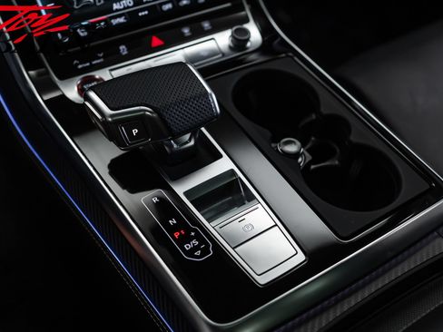 Used 2024 Audi SQ8 Prestige AWD/4WD image 42