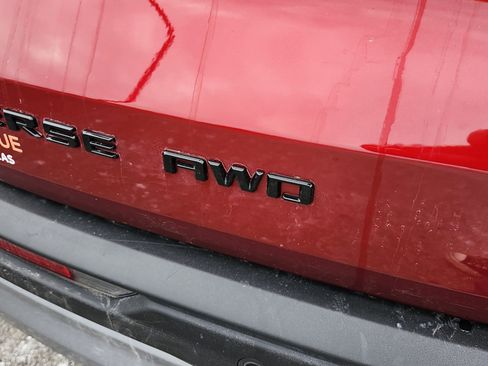 Used 2025 Chevrolet Traverse Z71 w/ LPO, Floor Liner Package image 24