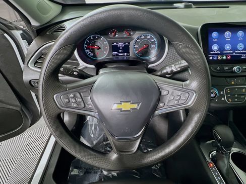 Used 2023 Chevrolet Malibu LT FWD image 10