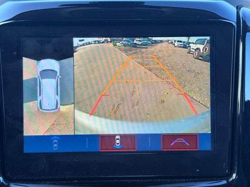 Used 2019 Chevrolet Traverse LT w/ LT Premium Package FWD image 30