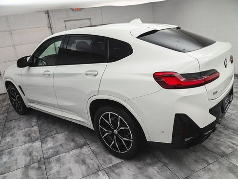 Used 2023 BMW X4 M40i w/ Premium Package image 4