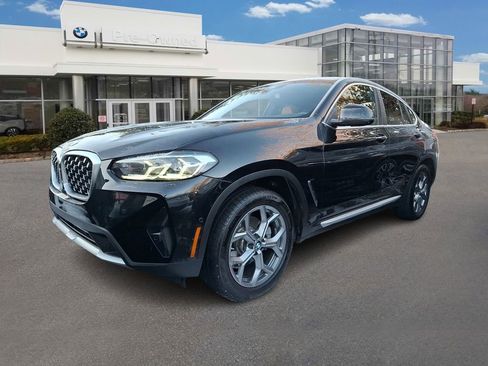 Used 2025 BMW X4 xDrive30i image 1