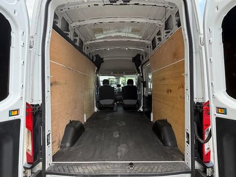 Used 2015 Ford Transit 250 148 High Roof RWD image 10