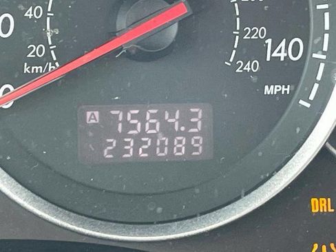 Used 2007 Subaru Outback 2.5i Limited AWD/4WD image 40