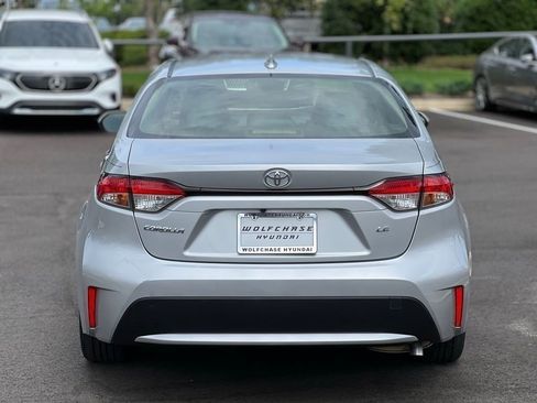 Used 2021 Toyota Corolla LE FWD image 7
