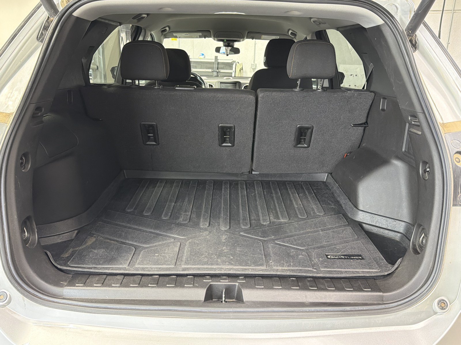 Used 2022 Chevrolet Equinox LT FWD image 17