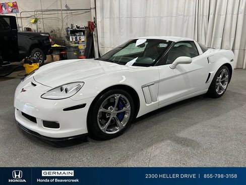 Used 2011 Chevrolet Corvette Grand Sport w/ Preferred Equipment Group RWD image 4