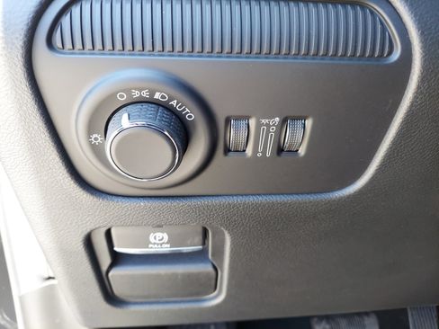 New 2026 Jeep Grand Wagoneer L Limited AWD/4WD image 28