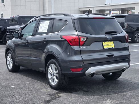 Used 2019 Ford Escape SEL FWD image 6