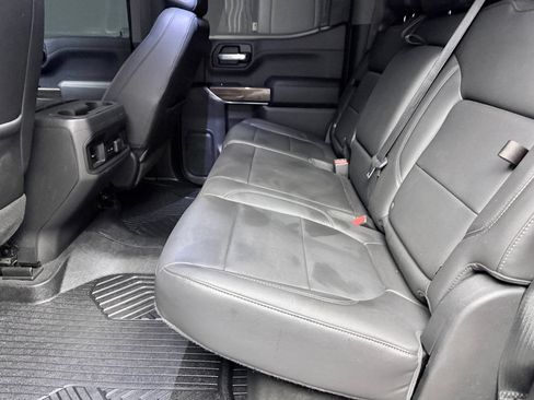 Used 2020 Chevrolet Silverado 1500 LT Trail Boss AWD/4WD image 13
