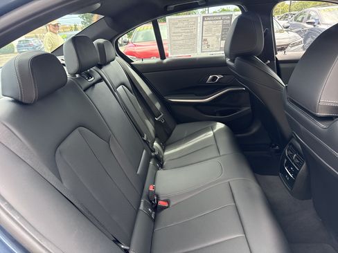 Used 2025 BMW 330i Sedan RWD image 14