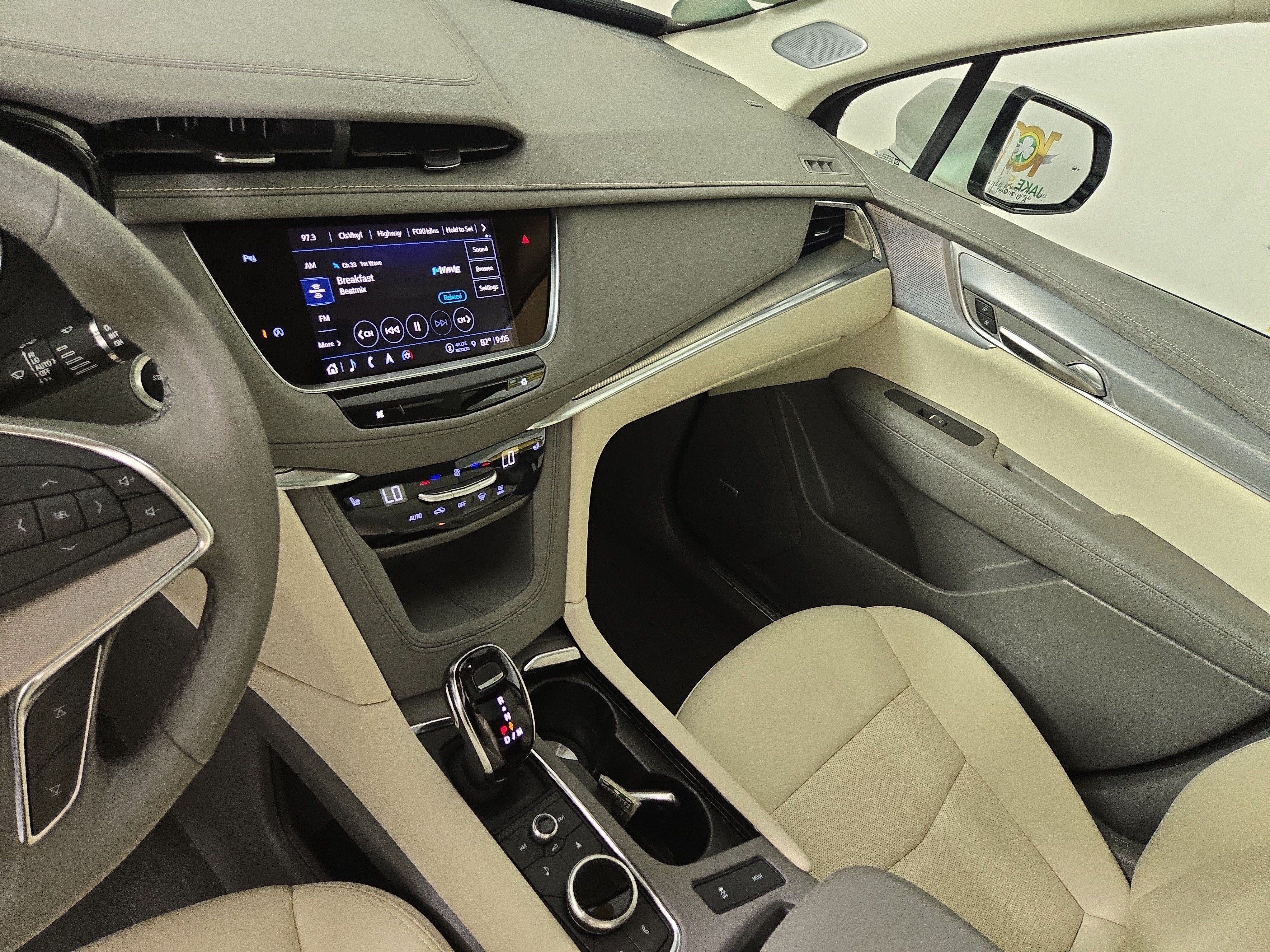 Used 2024 Cadillac XT5 Premium Luxury AWD/4WD image 25
