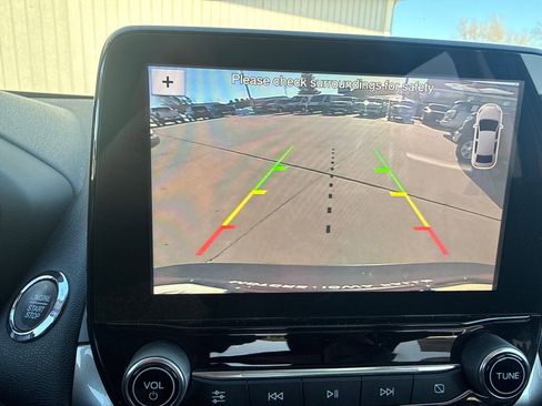 Used 2018 Ford EcoSport SE w/ SE Convenience Package image 23