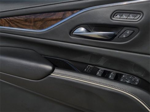 Used 2021 Cadillac Escalade Sport Platinum image 15