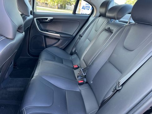 Used 2018 Volvo S60 T5 Dynamic w/ Protection Package image 29