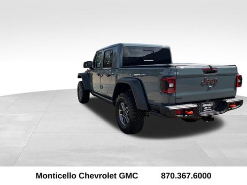 Used 2025 Jeep Gladiator Mojave w/ Steel Bumper Group image 6