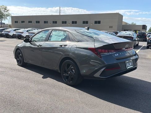 New 2026 Hyundai Elantra Sport FWD image 4
