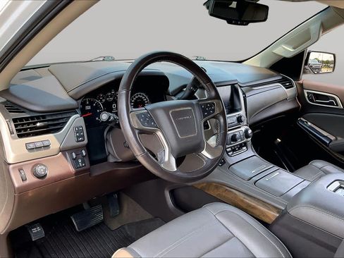 Used 2018 GMC Yukon Denali w/ Open Road Package RWD image 17