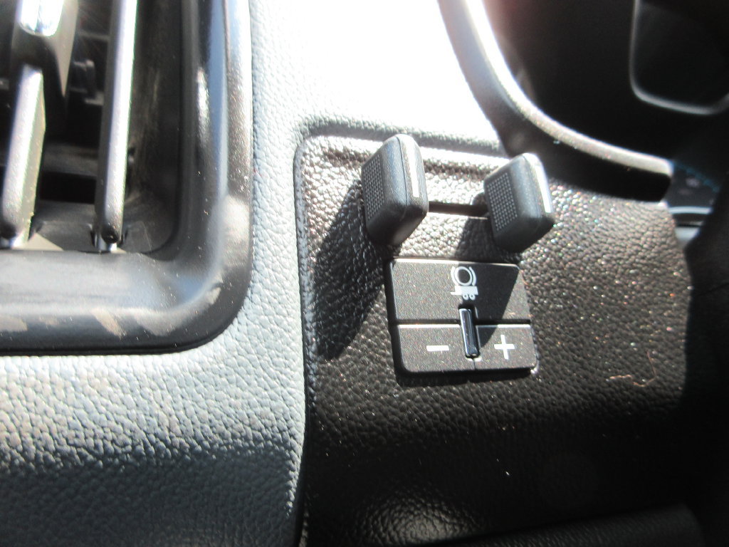 Used 2022 Chevrolet Colorado Z71 w/ Safety Package AWD/4WD image 19
