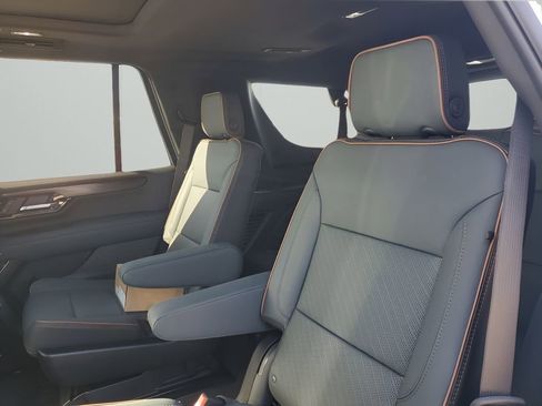 New 2026 GMC Yukon AT4 image 19