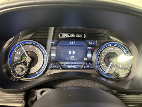 Used 2020 RAM 1500 Limited AWD/4WD image 17