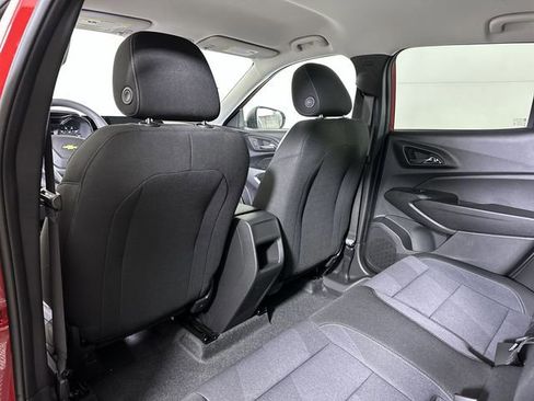 New 2026 Chevrolet Trax LS FWD image 21