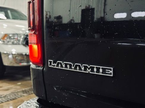 Used 2022 RAM 1500 Laramie image 9