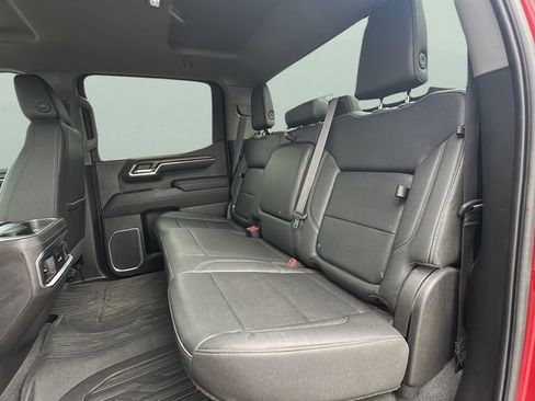 Used 2023 GMC Sierra 1500 SLT w/ SLT Convenience Package image 15