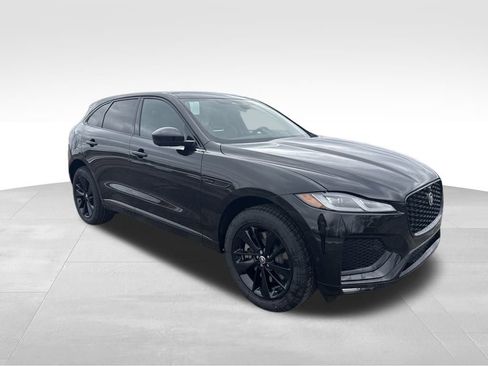 Used 2026 Jaguar F-PACE R-Dynamic S AWD/4WD image 6