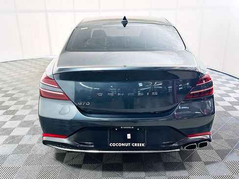 Used 2023 Genesis G70 2.0T RWD image 4