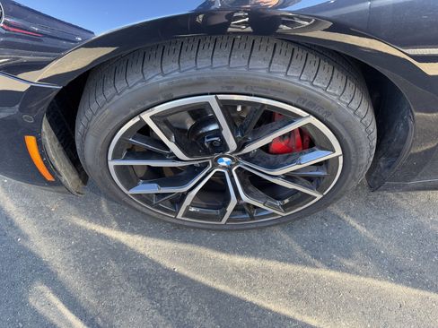 Certified 2023 BMW 540i w/ Executive Package image 33