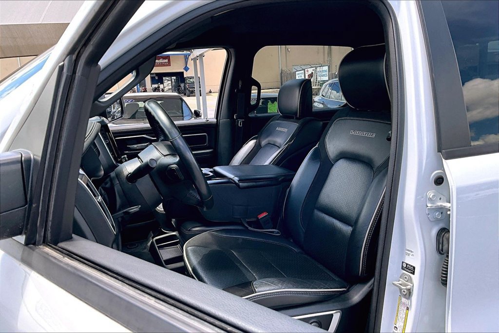 Used 2023 RAM 1500 Laramie w/ Off Road Group AWD/4WD image 36