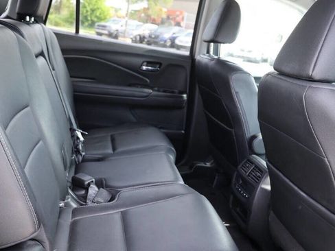 Used 2018 Honda Pilot EX-L image 16