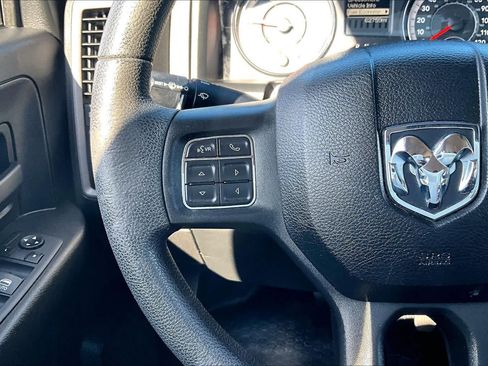 Used 2019 RAM 1500 Tradesman w/ Chrome Appearance Group RWD image 24