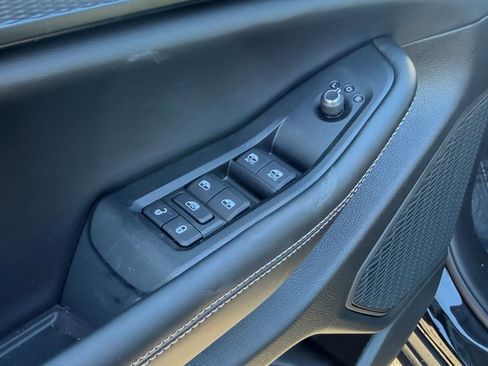 New 2025 Jeep Grand Cherokee L Laredo w/ Luxury Tech Group I image 21