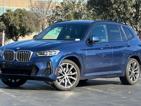 Used 2022 BMW X3 xDrive30i w/ M Sport Package 2 image 8