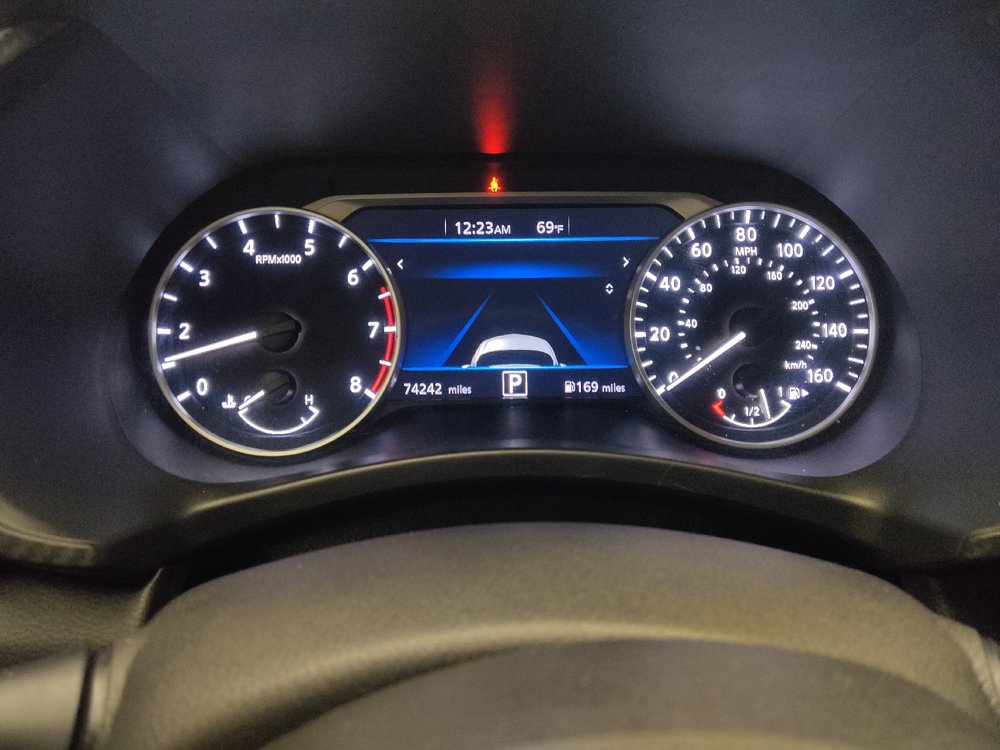 Used 2020 Nissan Sentra SV w/ Electronics Package FWD image 23