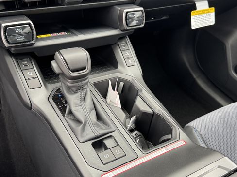 New 2026 Toyota RAV4 XSE AWD/4WD image 19