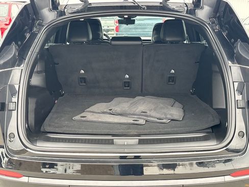 Used 2024 Jeep Wagoneer Launch Edition image 25