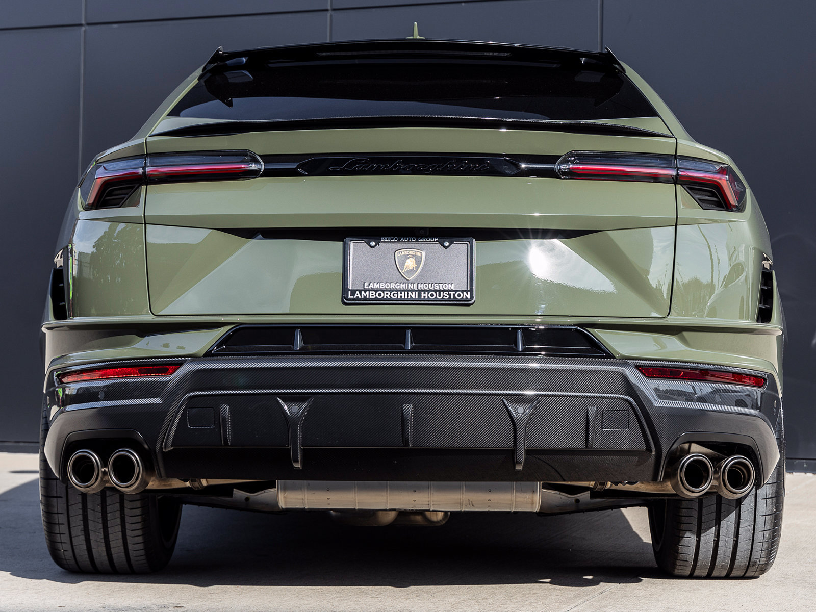 Used 2023 Lamborghini Urus Performante AWD/4WD image 7