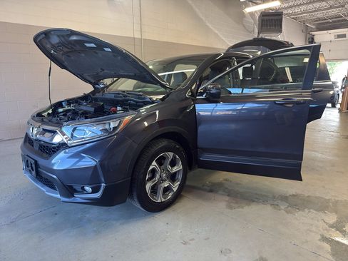 Used 2017 Honda CR-V EX image 11