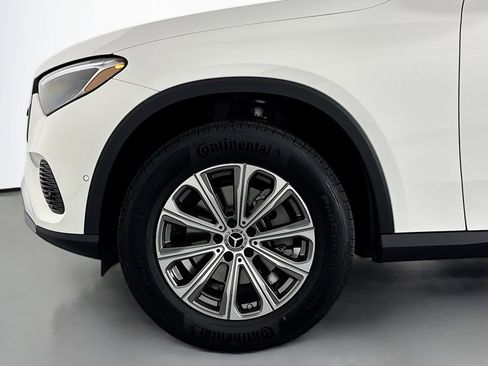 New 2026 Mercedes-Benz GLC 300 4MATIC image 9
