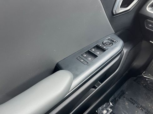 Used 2025 Kia K4 LXS image 18