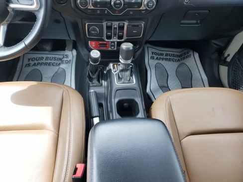 Used 2020 Jeep Gladiator Rubicon w/ LED Lighting Group AWD/4WD image 22