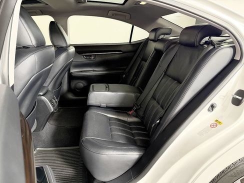 Used 2016 Lexus ES 350 w/ Luxury Package w/Wood Trim FWD image 43