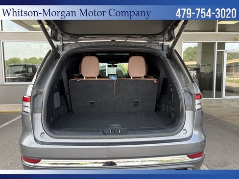 Used 2022 Lincoln Aviator Reserve w/ Equipment Group 201A AWD/4WD image 38