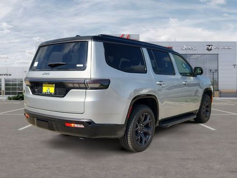 New 2026 Jeep Grand Wagoneer 4WD image 5